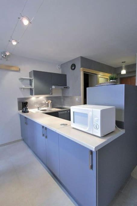 Appartement Avec Ascenseur La Defense Courbevoie Buitenkant foto